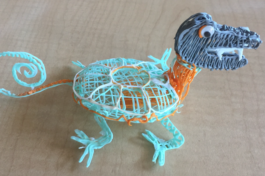 Students creating with 3D printing pens